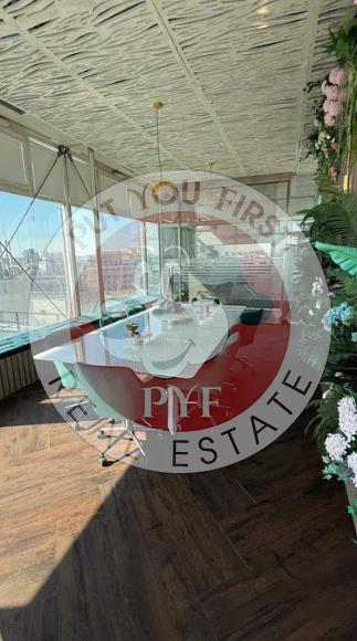 Universitate l Spatiu Birou l Triplex l Decomandat l 220mp l B10164