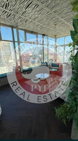 Universitate l Spatiu Birou l Triplex l Decomandat l 220mp l B10164