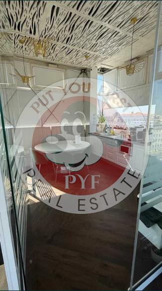 Universitate l Spatiu Birou l Triplex l Decomandat l 220mp l B10164